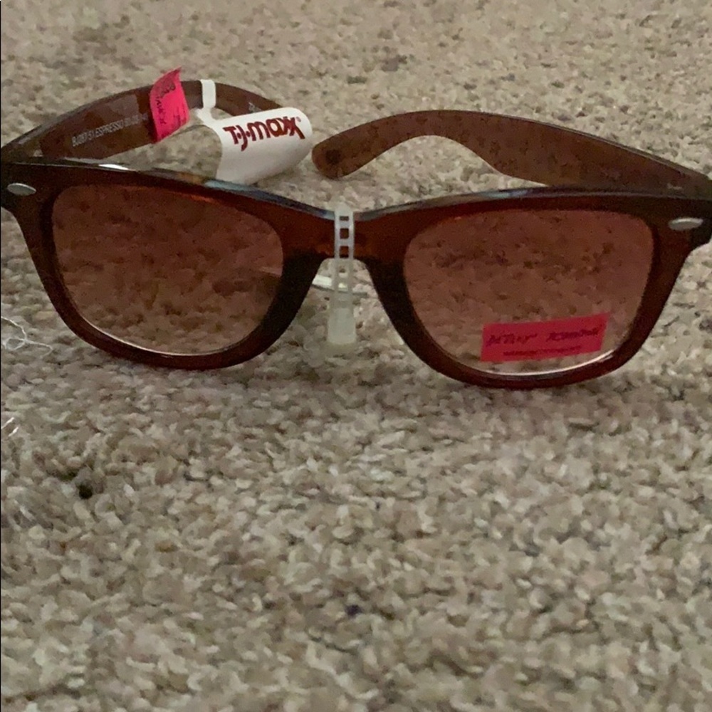 Betsey Johnson sunglasses